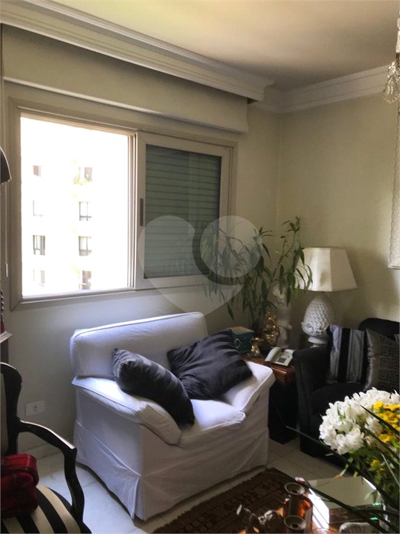 Apartamento à venda com 3 suítes em Vila Morumbi, São Paulo, SP