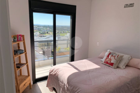 Casa à venda com 3 suítes no condomínio Terras da Alvorada, Itupeva - SP