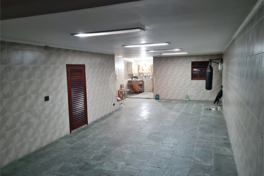 Sobrado à venda com 3 quartos, sendo 1 suíte, em Vila Tibagi, Guarulhos, SP