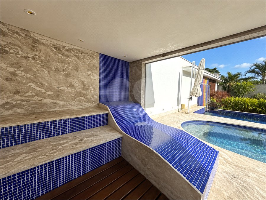 Casa à venda com 3 suítes no condomínio Village D'avignon, Sorocaba - SP