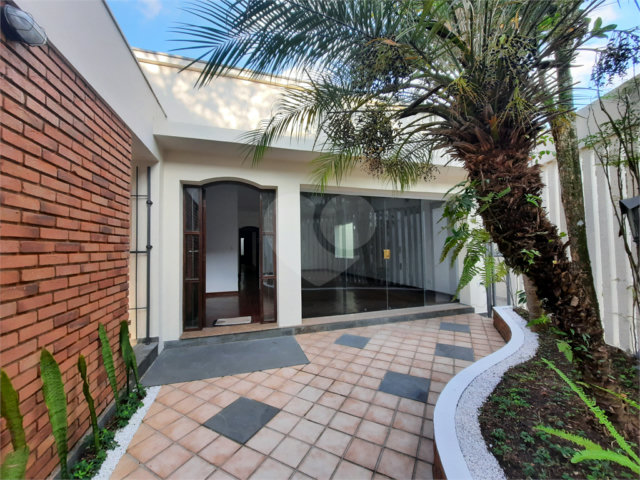 Casa Térrea à venda com 3 quartos, sendo 1 suíte,  em Jardim Marajoara, São Paulo, SP