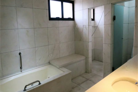 Apartamento à venda com 3 quartos, sendo 2 suítes,  em Real Parque, São Paulo, SP