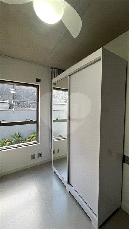 Apartamento à venda com 2 quartos, sendo 1 suíte,  em Carandiru, São Paulo, SP
