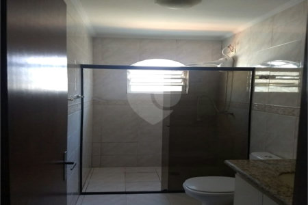 Casa à venda com 3 quartos, sendo 1 suíte, em Vila Galvão, Guarulhos, SP