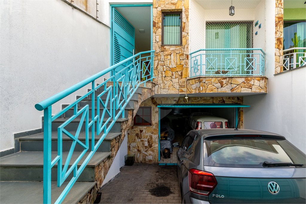 Sobrado à venda com 4 quartos, sendo 3 suítes, em Vila Gustavo, São Paulo, SP