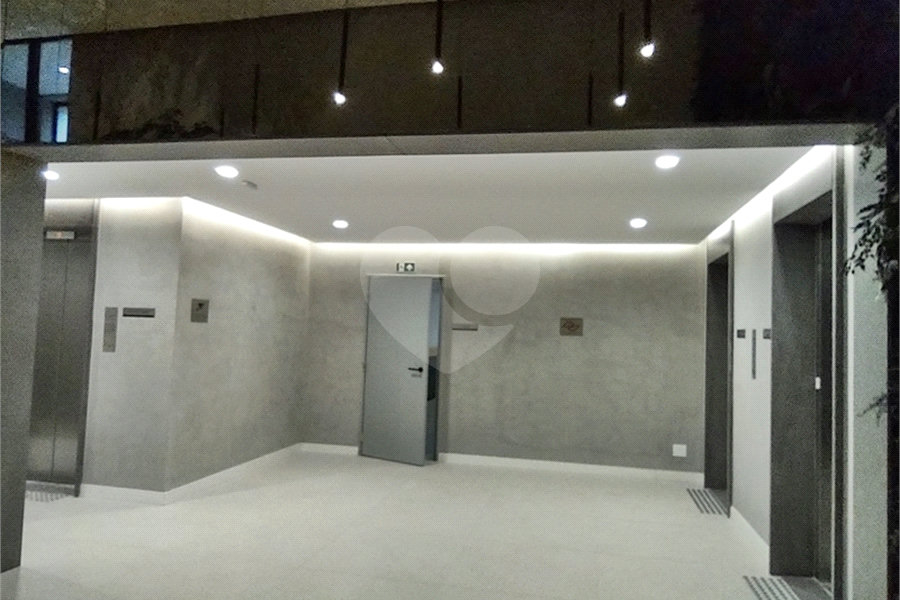 Apartamento para alugar com 2 quartos, sendo 1 suíte,  em Vila Mariana, São Paulo, SP