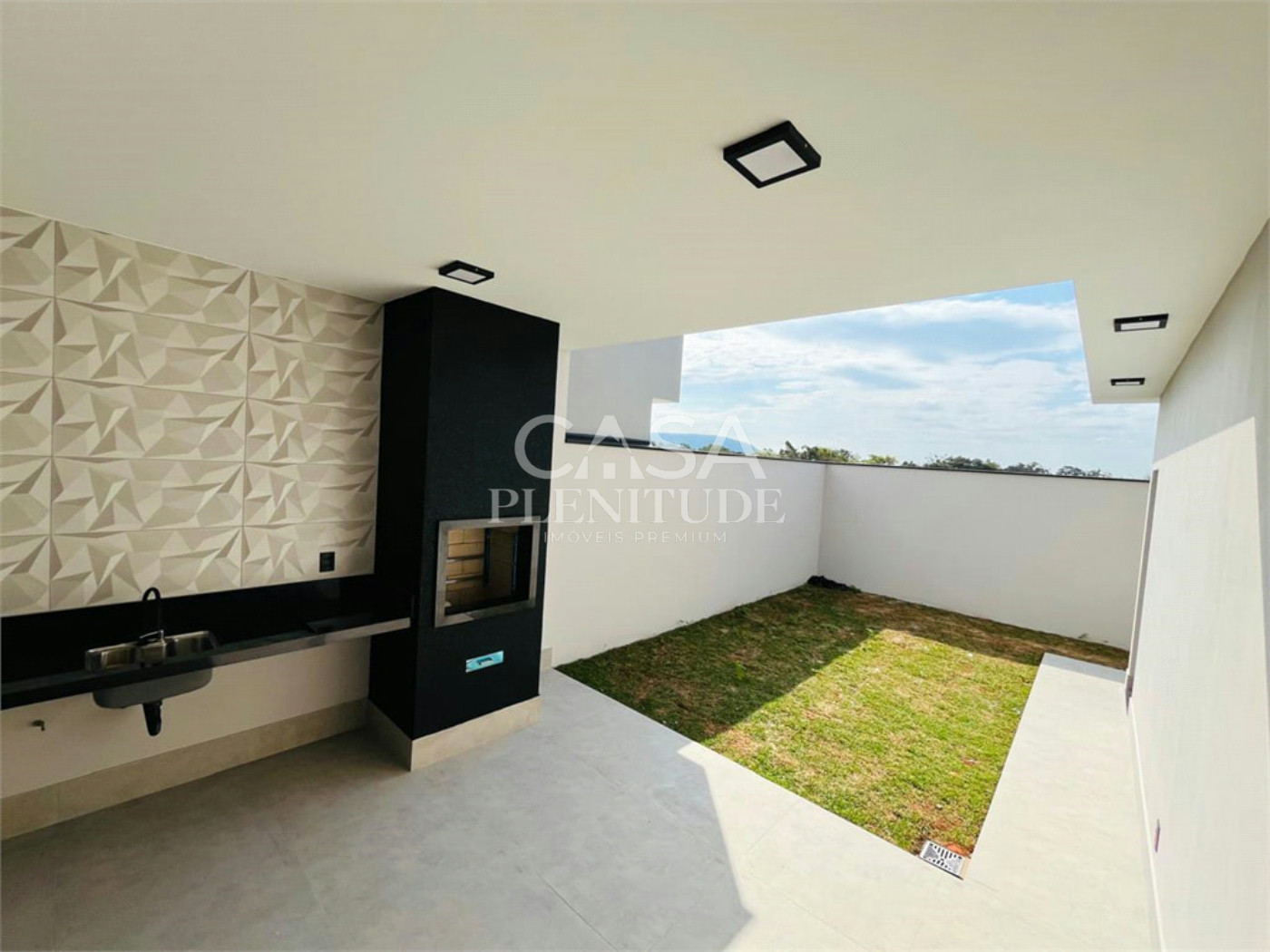 Casa em condomínio à venda com 3 quartos, sendo 1 suíte,  em Perlamar, Araçoiaba da Serra, SP