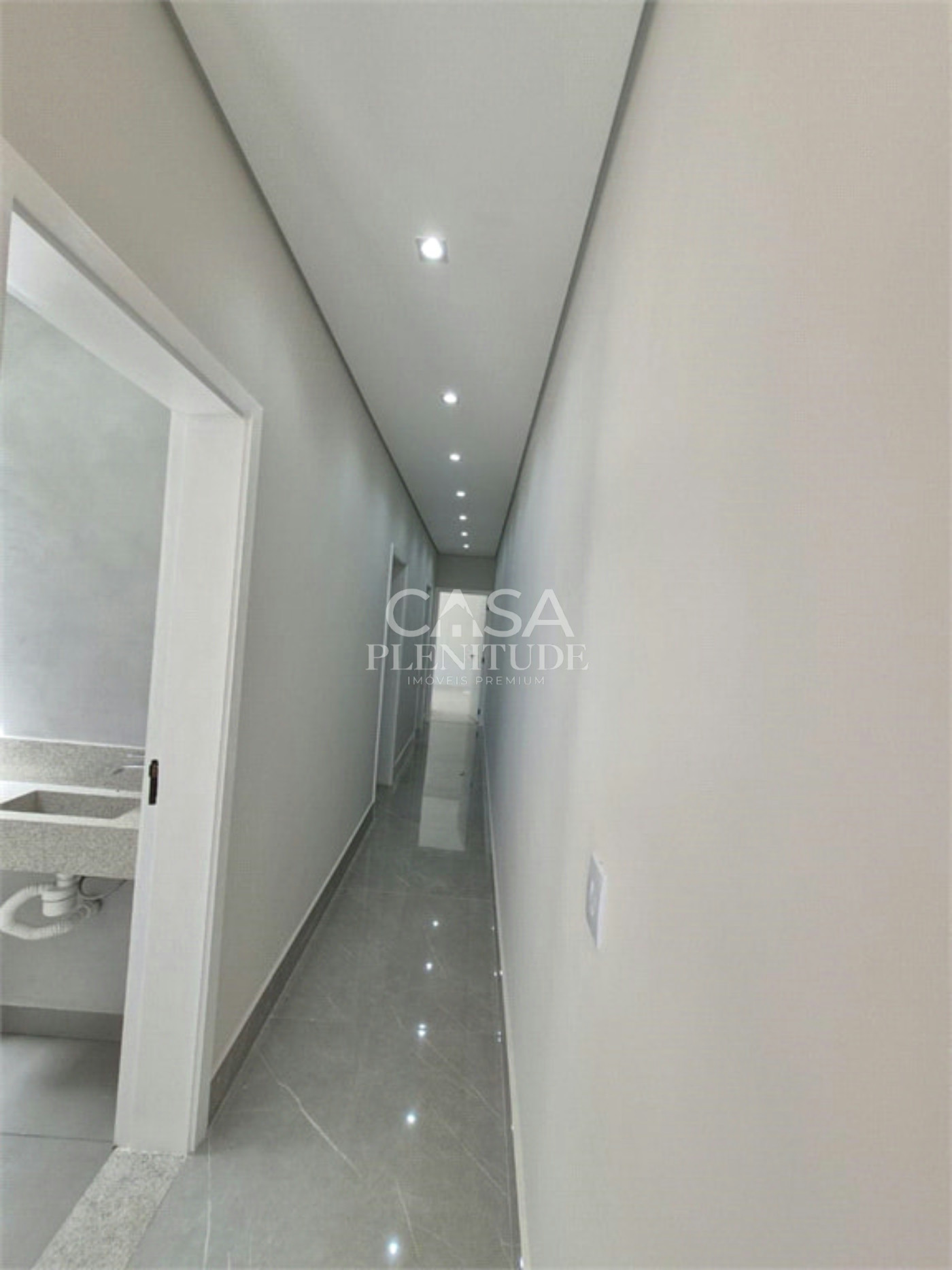 Casa em condomínio à venda com 3 quartos, sendo 2 suítes,  em Jardim Villagio Milano, Sorocaba, SP