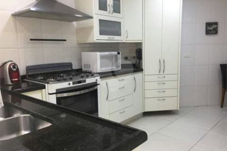 Casa à venda com 4 quartos, sendo 3 suítes, no condomínio Residencial Nova Cantareira, São Paulo - SP