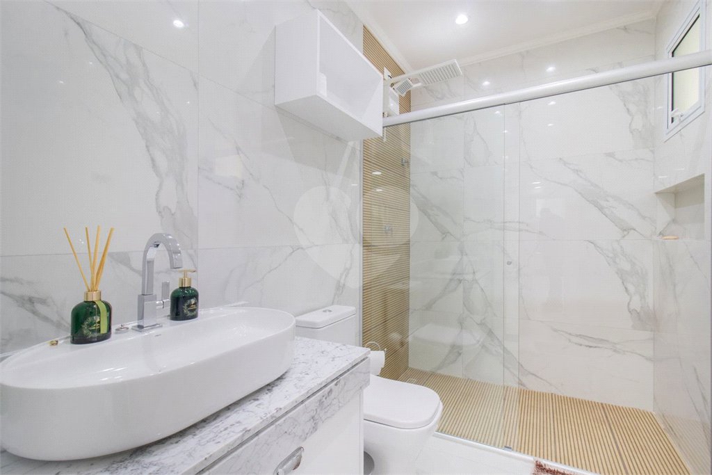 Casa à venda com 4 suítes no condomínio Conde D Eu, São Paulo - SP
