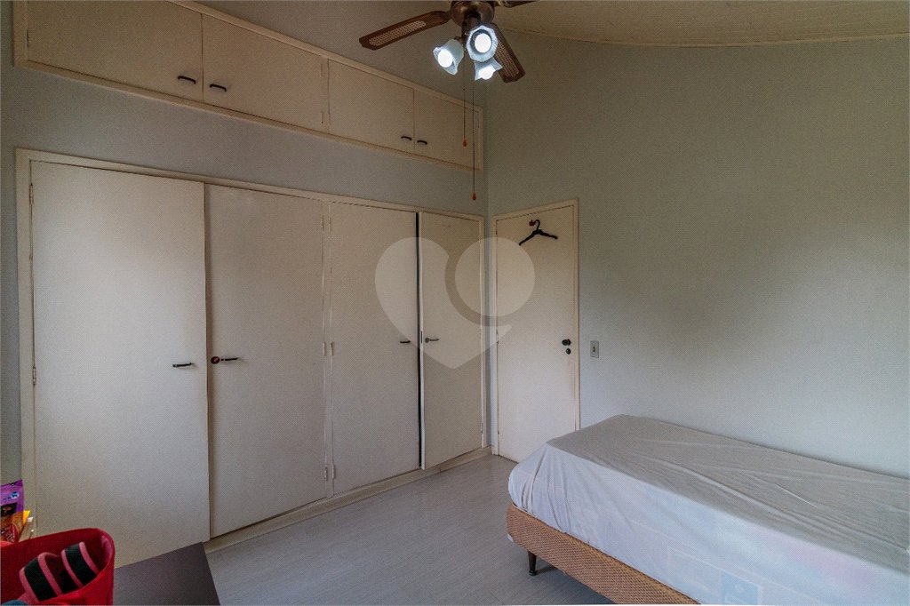Casa à venda com 4 quartos, sendo 3 suítes, em Jardim Panorama, São Paulo, SP