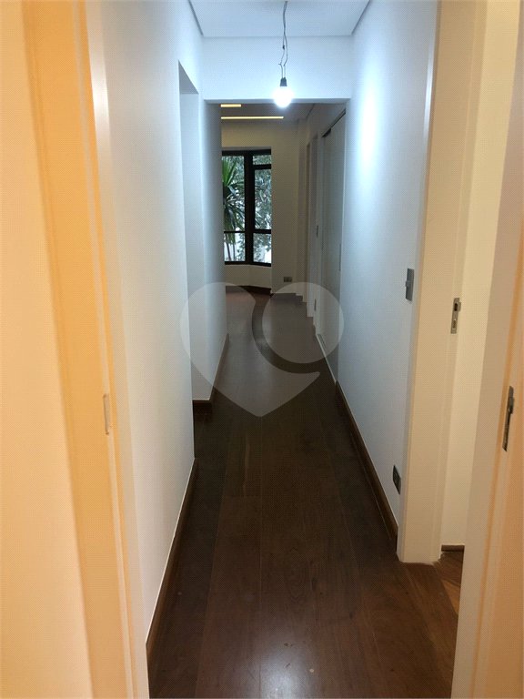 Apartamento à venda com 4 suítes em Vila Suzana, São Paulo, SP
