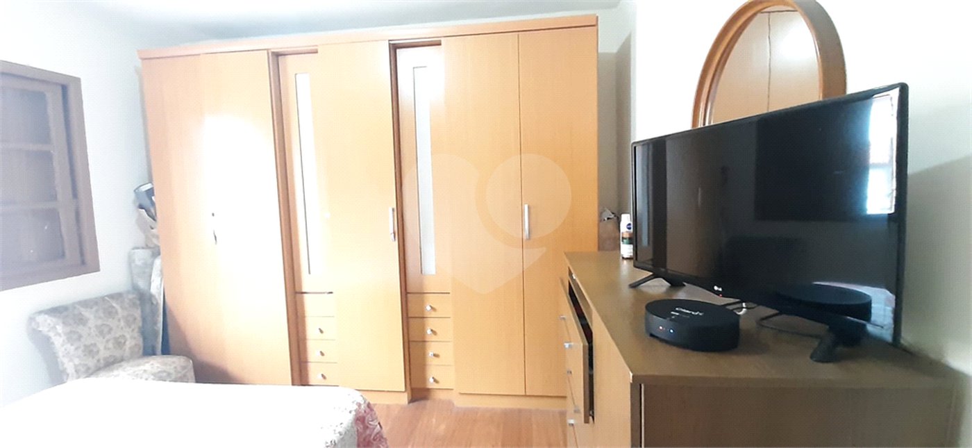 Sobrado à venda com 2 quartos em Tremembé, São Paulo, SP