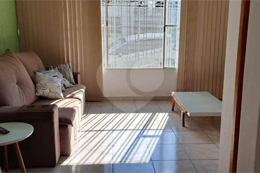 Casa Térrea à venda com 2 quartos, sendo 1 suíte, em Santa Terezinha, São Paulo, SP
