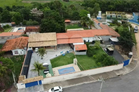 Chácara à venda com 4 quartos, sendo 2 suítes, em João Jabour, Salto, SP