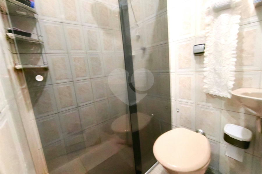 Casa à venda com 3 quartos, sendo 1 suíte, no condomínio Res Crisciúma, São Paulo - SP