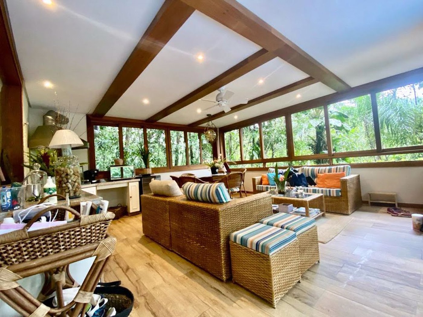 Casa Residencial à venda, ,  - CA0142.