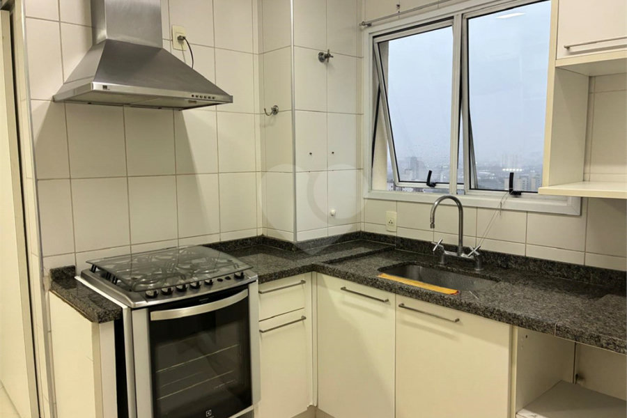Apartamento à venda com 3 quartos, sendo 1 suíte, em Vila Guilherme, São Paulo, SP