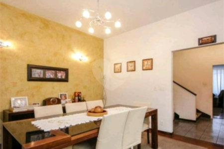 Casa à venda com 3 quartos em Lapa, São Paulo, SP