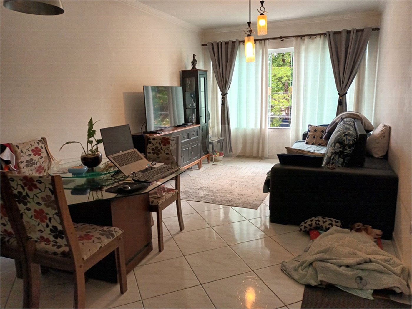 Casa à venda com 3 quartos, sendo 1 suíte, em Parque Peruche, São Paulo, SP