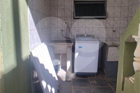 Chácara à venda com 3 quartos, sendo 1 suíte, no Centro, Nazaré Paulista, SP