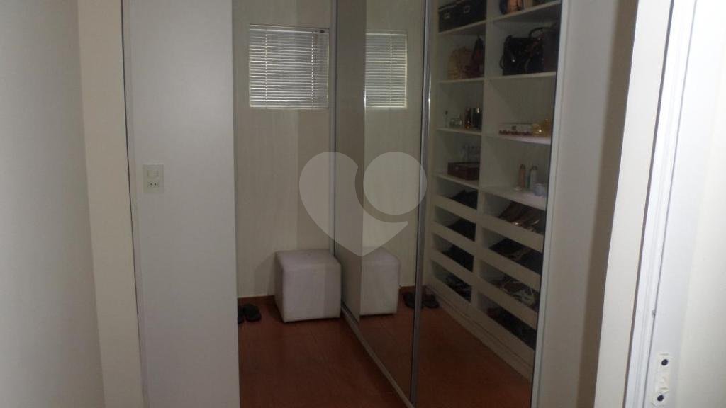 Sobrado à venda com 3 quartos, sendo 1 suíte, em Horto, São Paulo, SP