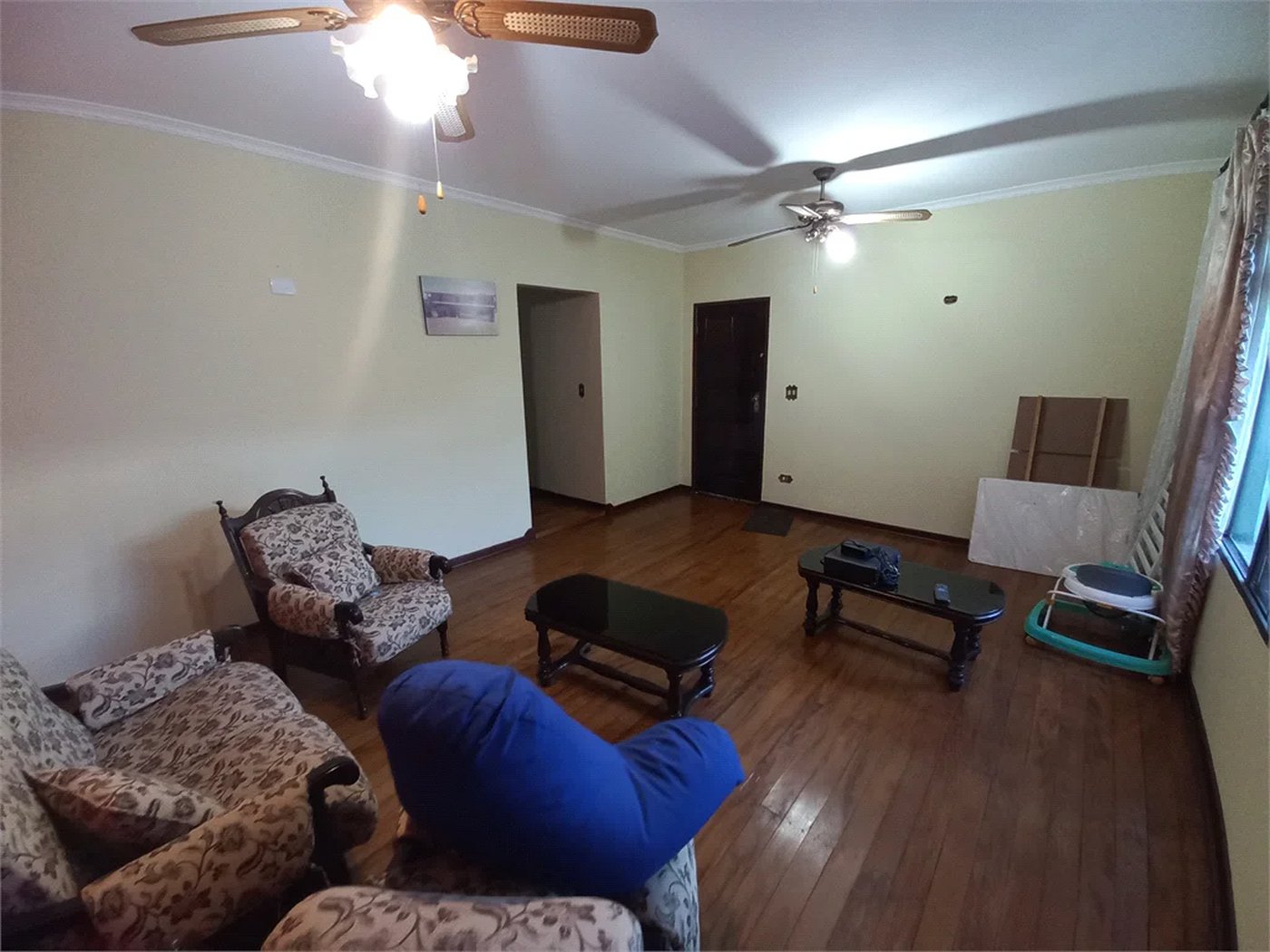 Casa à venda com 4 quartos, sendo 2 suítes, em Parque Esmeralda, São Paulo, SP