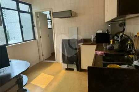 Apartamento à venda com 3 quartos, sendo 1 suíte, em Maracanã, Rio de Janeiro, RJ