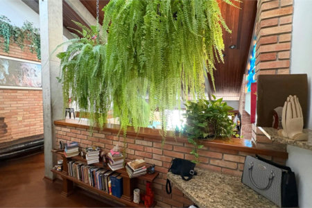 Casa à venda com 5 quartos, sendo 2 suítes,  no condomínio Village D'avignon, Sorocaba - SP