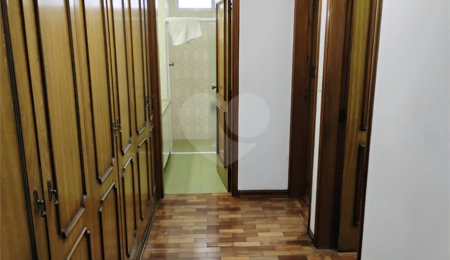 Casa à venda com 3 quartos, sendo 1 suíte,  em Vila Mascote, São Paulo, SP