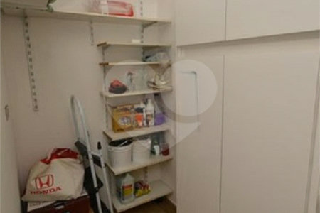 Casa à venda com 5 quartos, sendo 2 suítes, em Vila Galvão, Guarulhos, SP