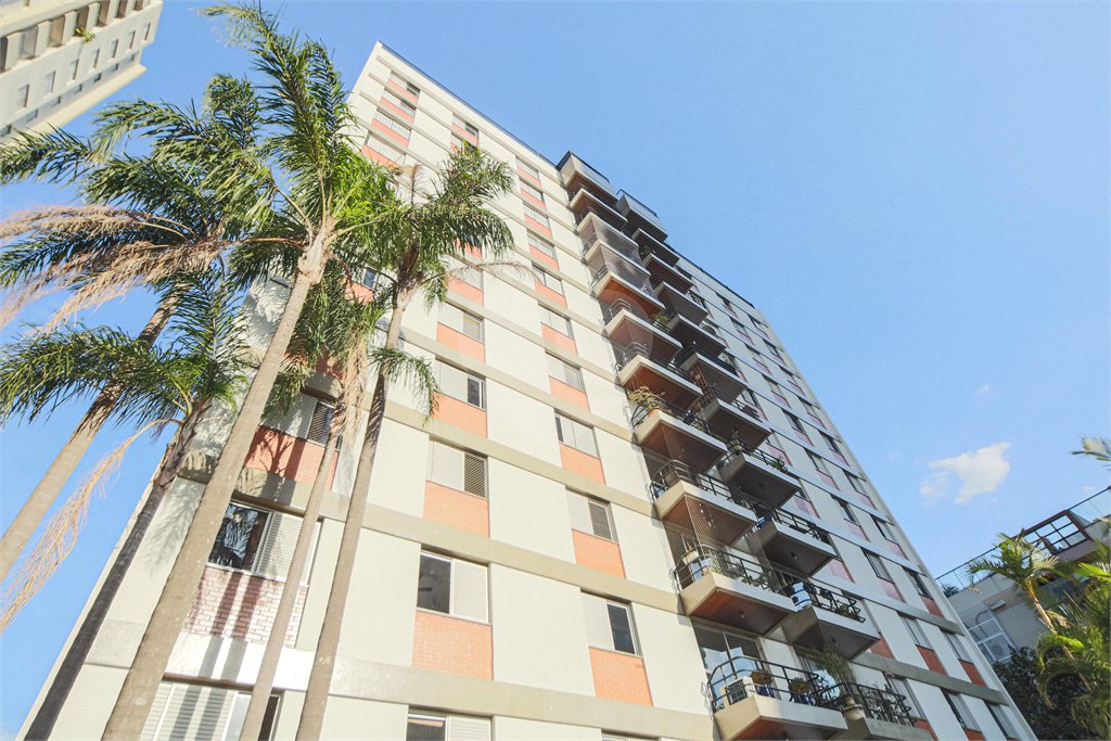 Apartamento à venda com 3 quartos, sendo 1 suíte, em Brooklin, São Paulo, SP