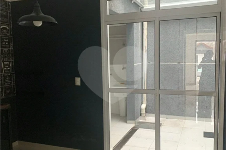 Sobrado à venda com 2 suítes em Horto, São Paulo, SP