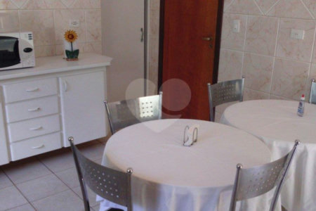 Sobrado à venda com 4 quartos, sendo 3 suítes, em Vila Maria Alta, São Paulo, SP