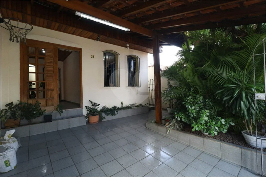 Casa à venda com 3 quartos, sendo 1 suíte,  em Vila Medeiros, São Paulo, SP