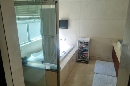 Apartamento à venda com 2 suítes em Cerqueira César, São Paulo, SP