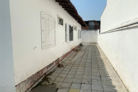 Casa Térrea à venda com 4 quartos em Vila Oliveira, Mogi das Cruzes, SP