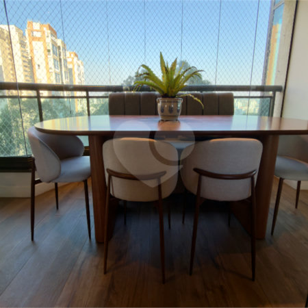 Apartamento à venda ou para alugar com 4 suítes em Jardim Fonte do Morumbi, São Paulo, SP