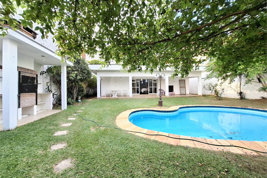 Casa à venda com 4 quartos, sendo 1 suíte, em Água Fria, São Paulo, SP