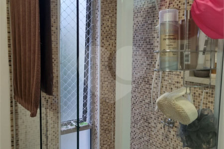 Apartamento à venda com 2 quartos em Moema, São Paulo, SP
