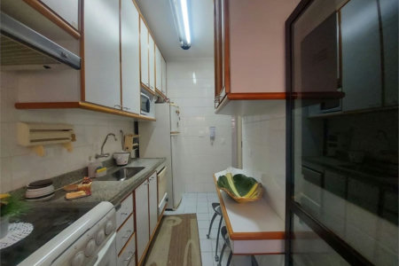 Apartamento Residencial à venda, Enseada, Guarujá - AP0517.