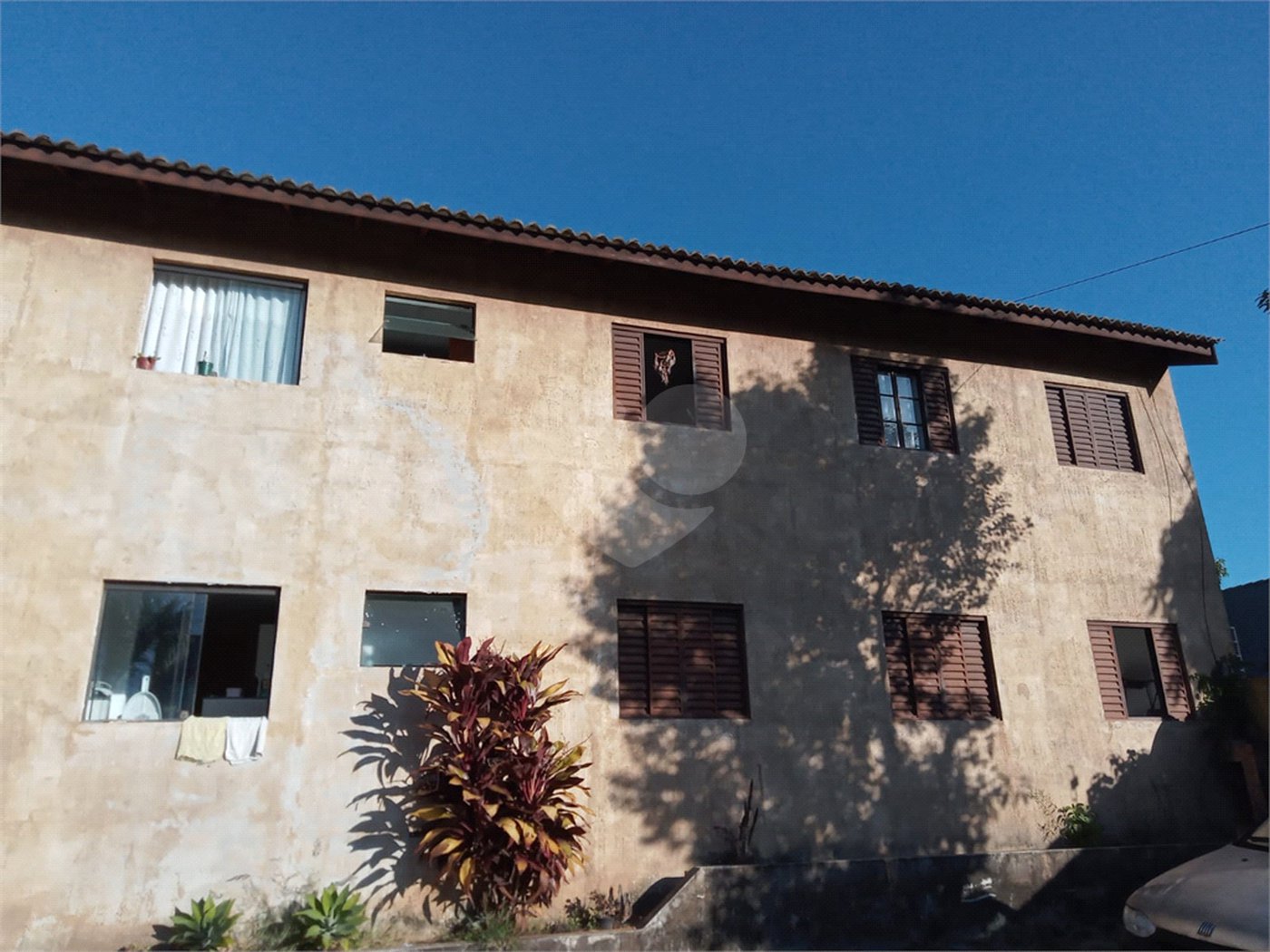 Casa à venda com 21 quartos, sendo 7 suítes, no condomínio De Apartamentos Residenciais- Jardim Morumbi, Atibaia - SP