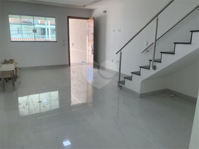 Casa à venda com 3 quartos, sendo 1 suíte,  em Vila Medeiros, São Paulo, SP