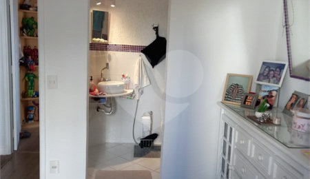 Apartamento à venda com 3 quartos, sendo 1 suíte,  em Santana, São Paulo, SP