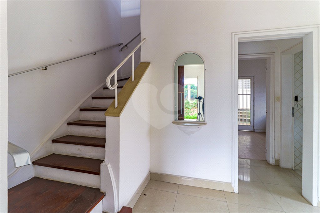 Casa à venda ou para alugar com 4 quartos, sendo 1 suíte,  em Pacaembu, São Paulo, SP
