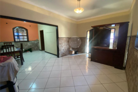 Casa à venda com 2 quartos, sendo 1 suíte, em Campo Grande, Rio de Janeiro, RJ