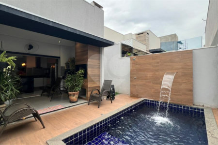 Casa à venda com 3 suítes no condomínio Primor das Torres, Cuiabá - MT
