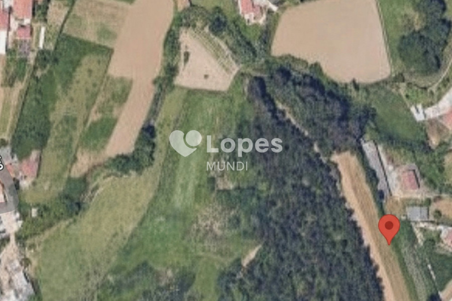 Terreno para construção à venda em Valadares, Vila Nova de Gaia, Portugal – 2.284 m²