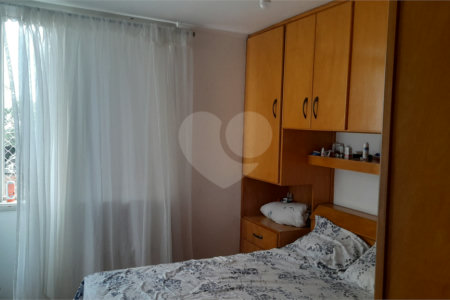 Apartamento à venda com 3 quartos em Vila Constança, São Paulo, SP