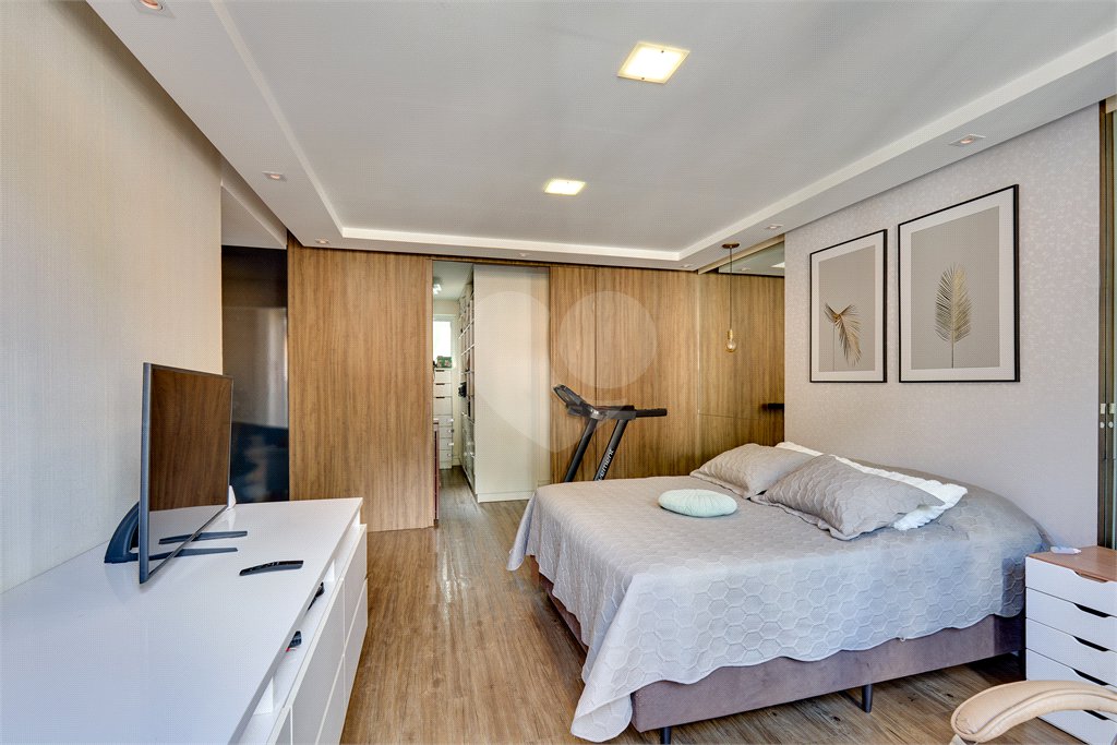 Casa à venda com 4 suítes no condomínio Vila Inglesa, São Paulo - SP